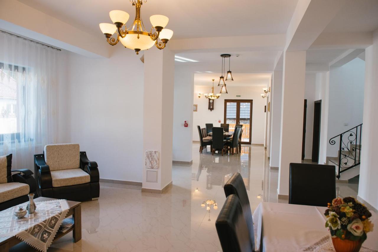 Casa Ilies * Gales