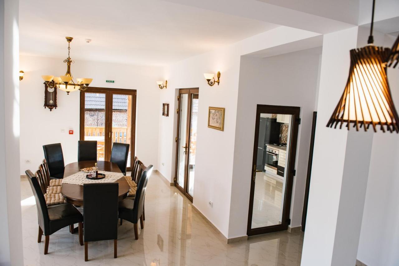 Casa Ilies * Gales